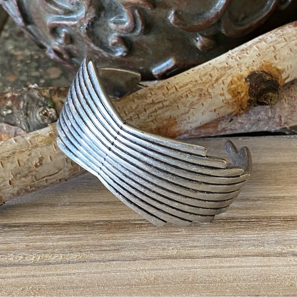 🤩HOST PICK🤩 Lucky Brand Silver Sunray Cuff